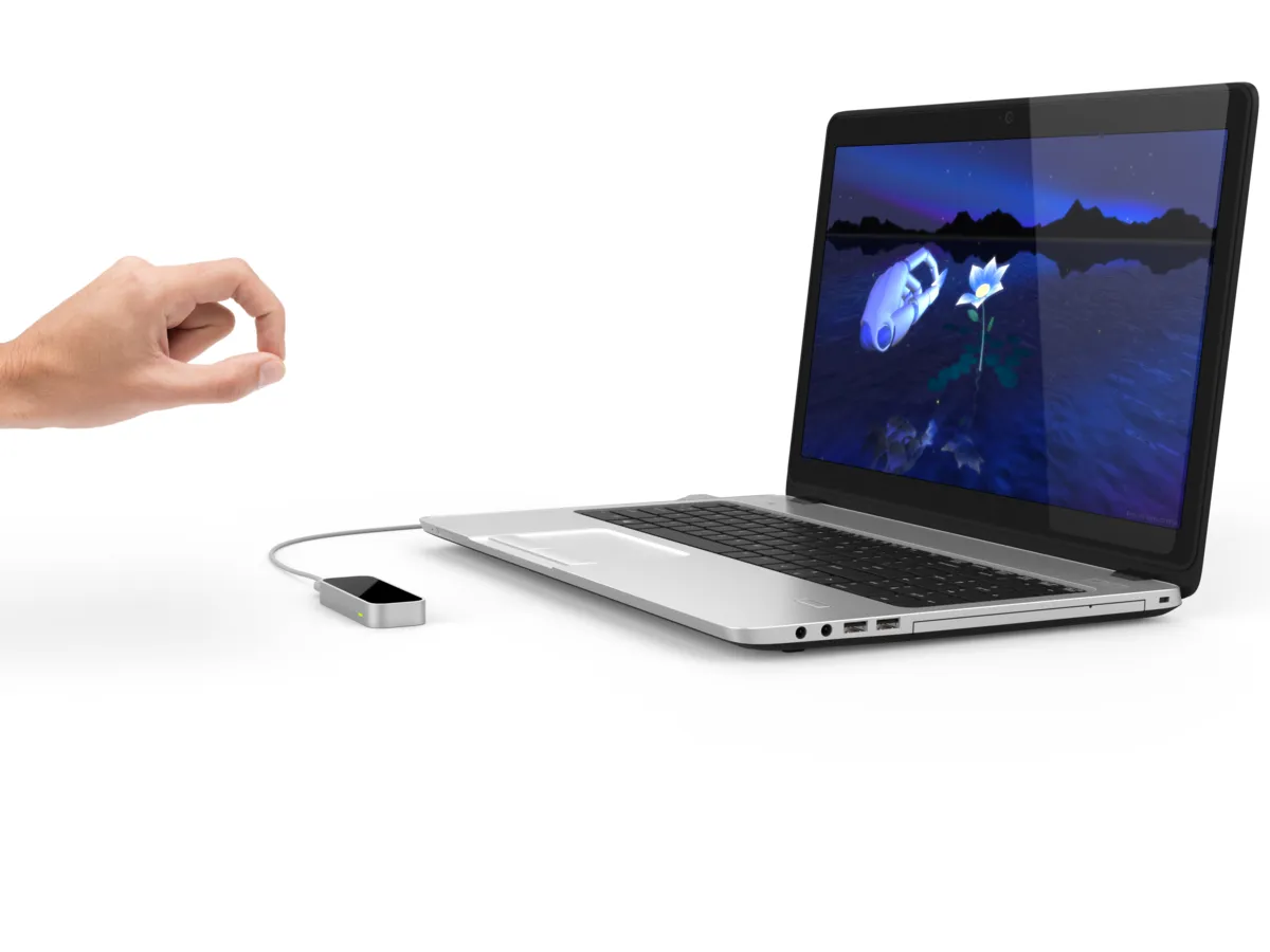 Leap Motion Controller with SDK